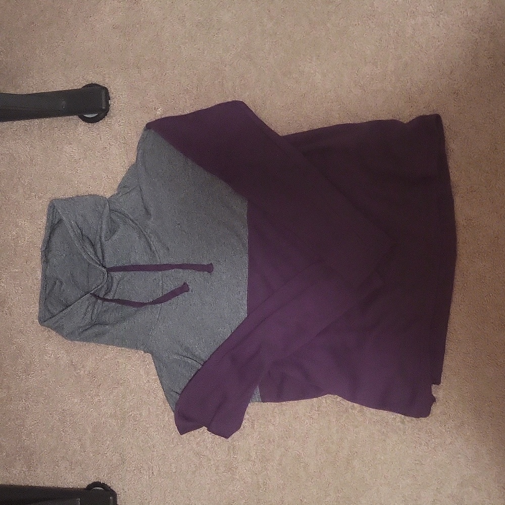 So cowel neck Grey and purple sweatshirt